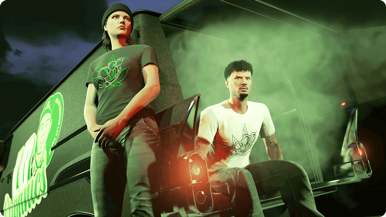 Two GTA Online characters wearing a Black High Brass Tee and a White High Brass Tee.