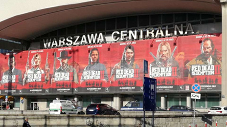 Baner RDR2 na dworcu Warszawa Centralna